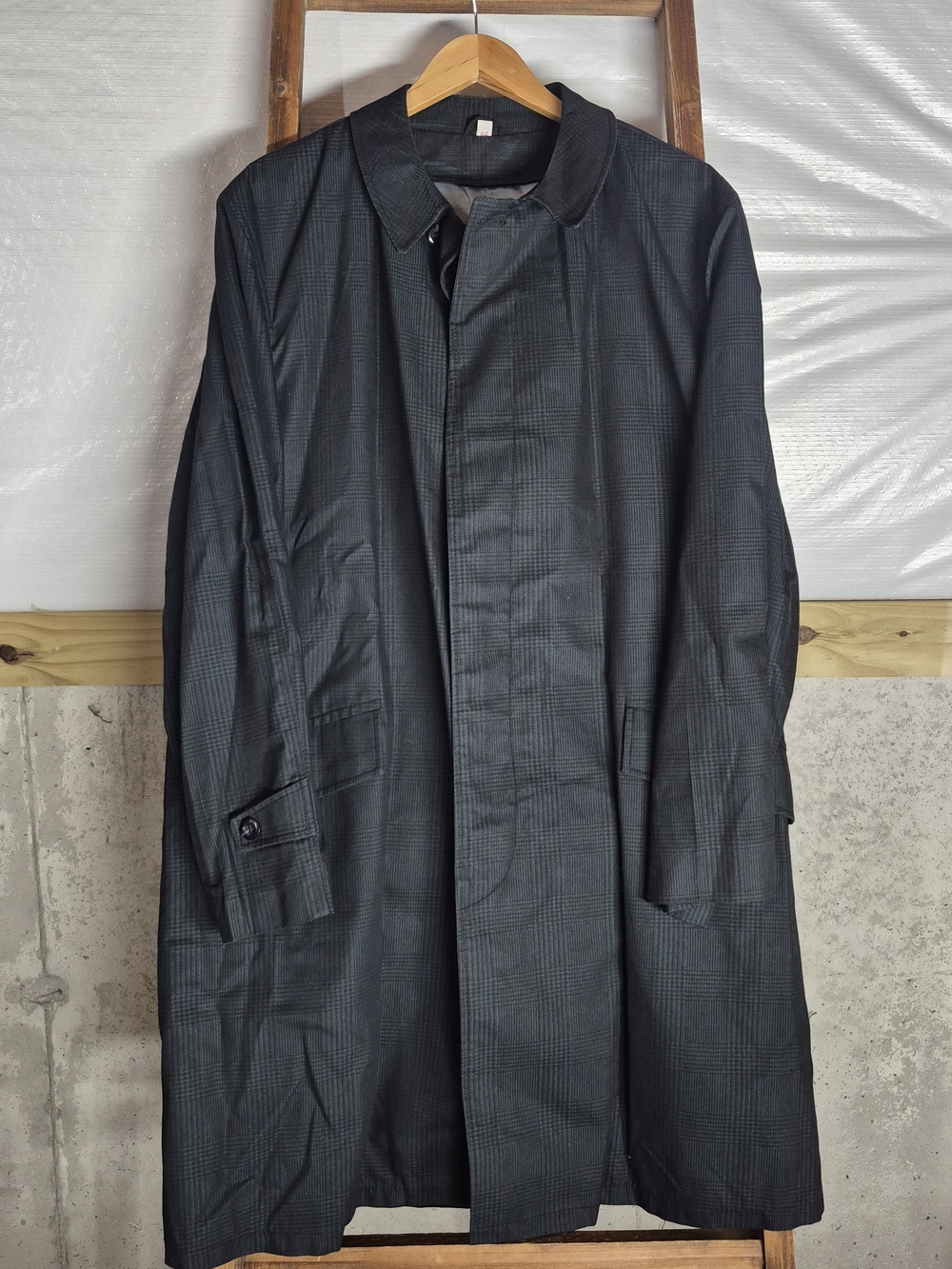 Men's Black Plaid Trench Coat - Classic Lightweight Overcoat